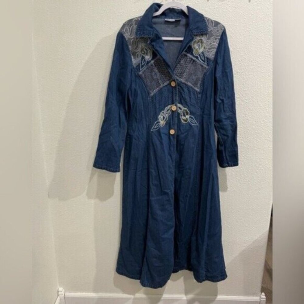 Vintage Navy Blue Maxi Dress with Embroidered Accents - Picture 2 of 13